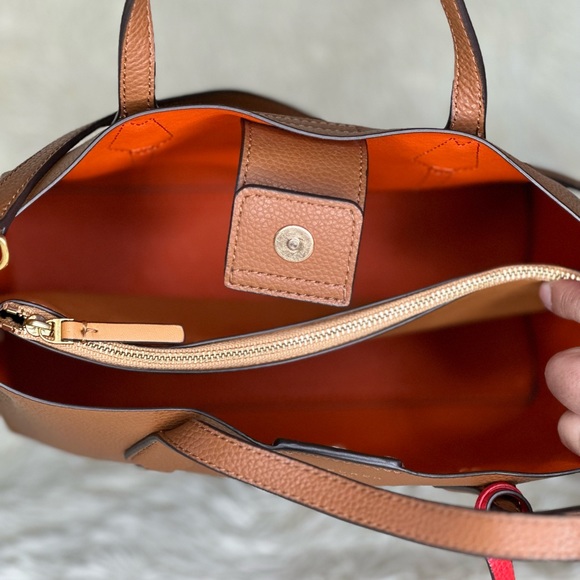 Small Perry Triple Compartment Tote - Picture 4 of 4